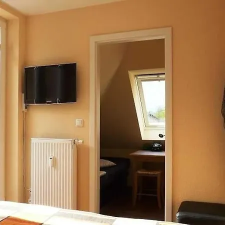 Haus Bucheneck, We 11 Goerick Gm 69311 Graal-Mueritz